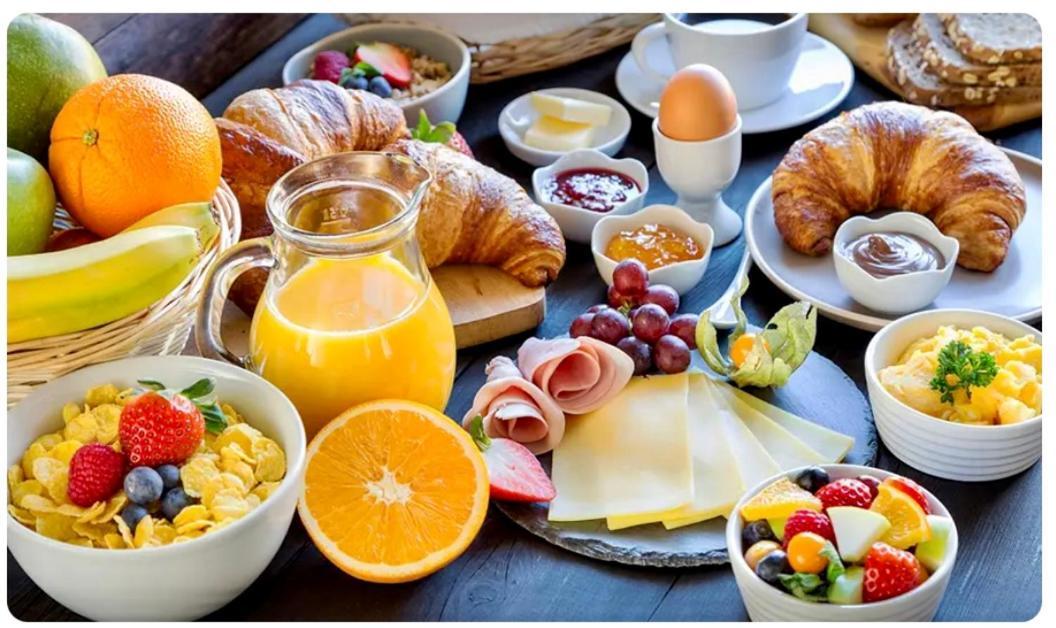 Haus Am Eck Bed & Breakfast Rechnitz Ngoại thất bức ảnh