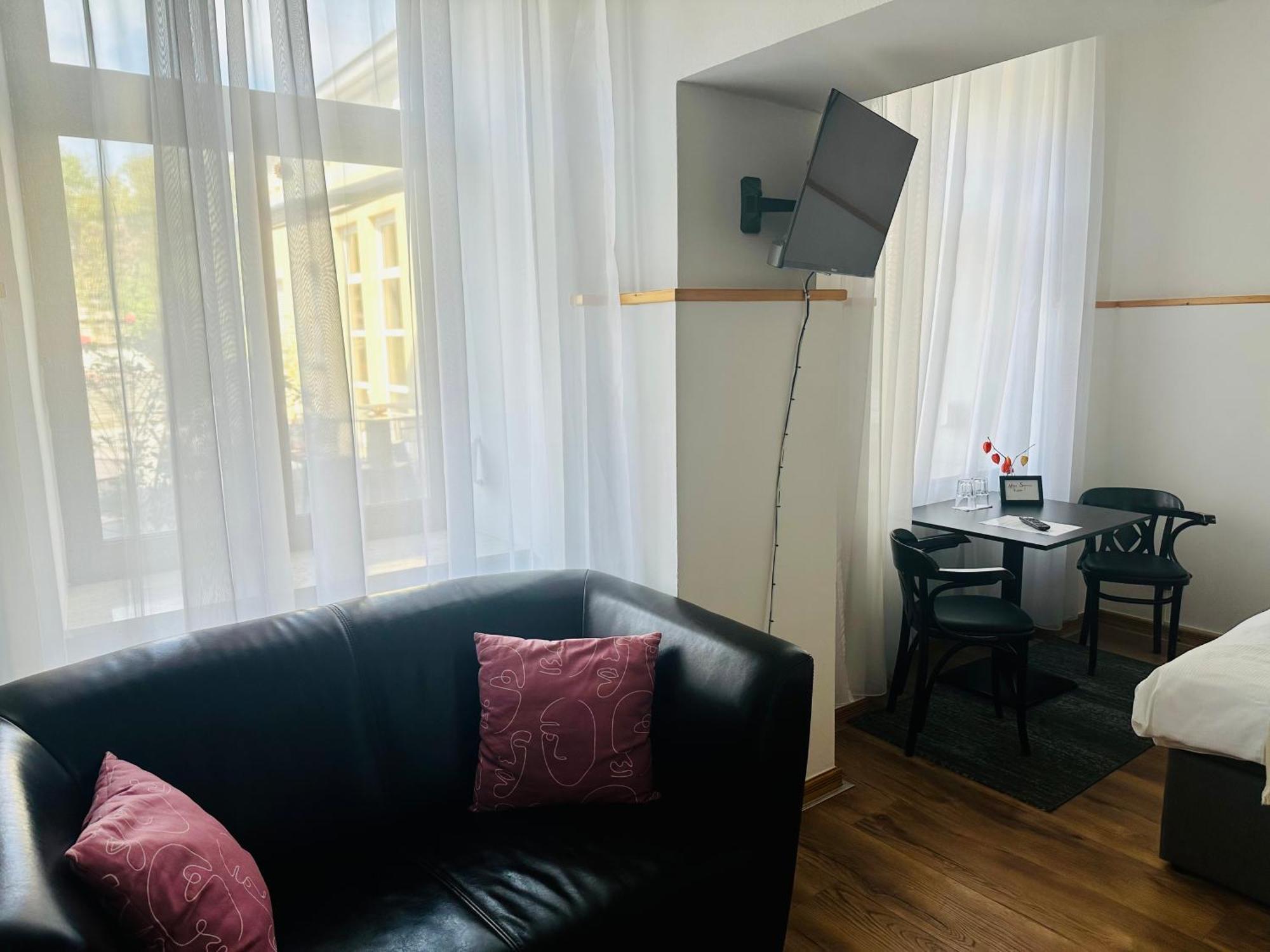 Haus Am Eck Bed & Breakfast Rechnitz Ngoại thất bức ảnh
